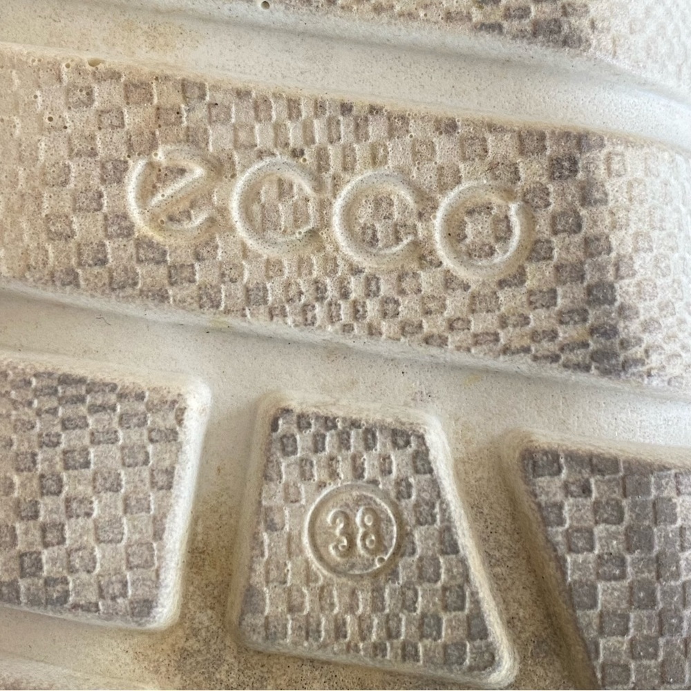 Ecco Intrinsic Knit Womens Size 38 US 7 White Black Sneakers Shoes Lightweight - Picture 6 of 7
